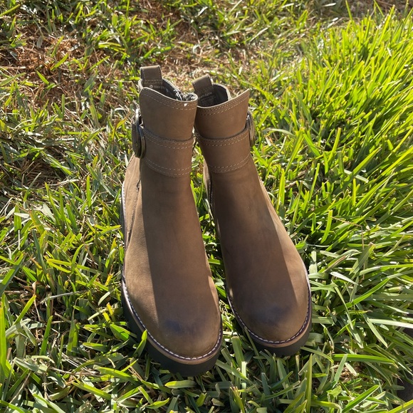 BLONDO DAGGER Taupe Nubuck waterproof sealed seem size 8.5 - Picture 4 of 12